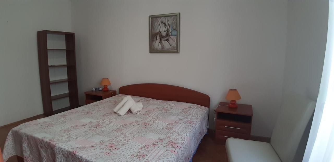 Apartman Oliver Novigrad Istria Exteriér fotografie